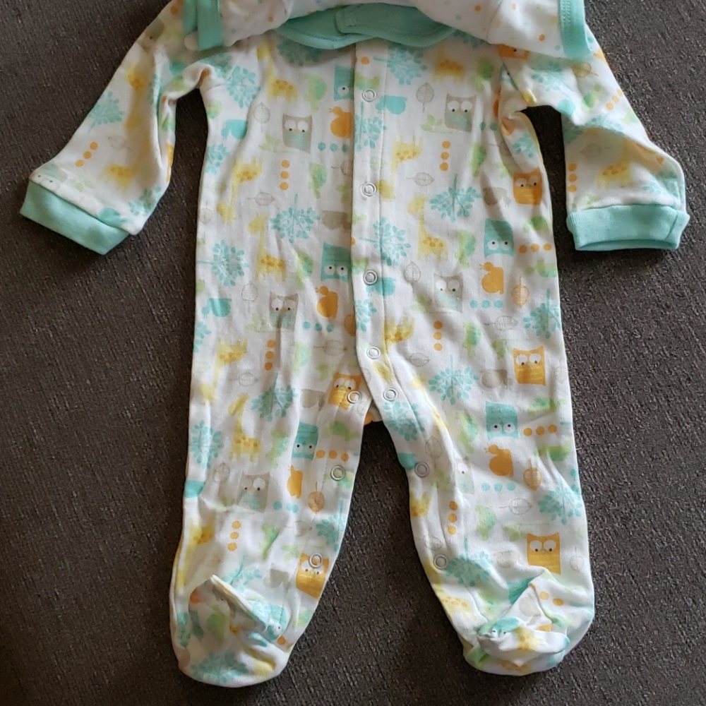 3 piece set 0-3 months - Picture 4 of 8